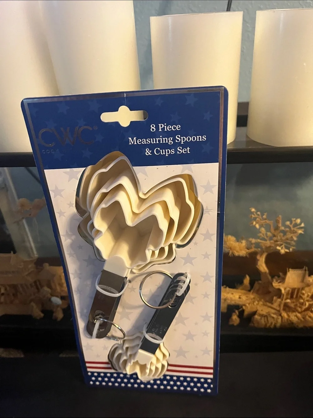 Cream Star-Shaped Measuring Cups & Spoons Set